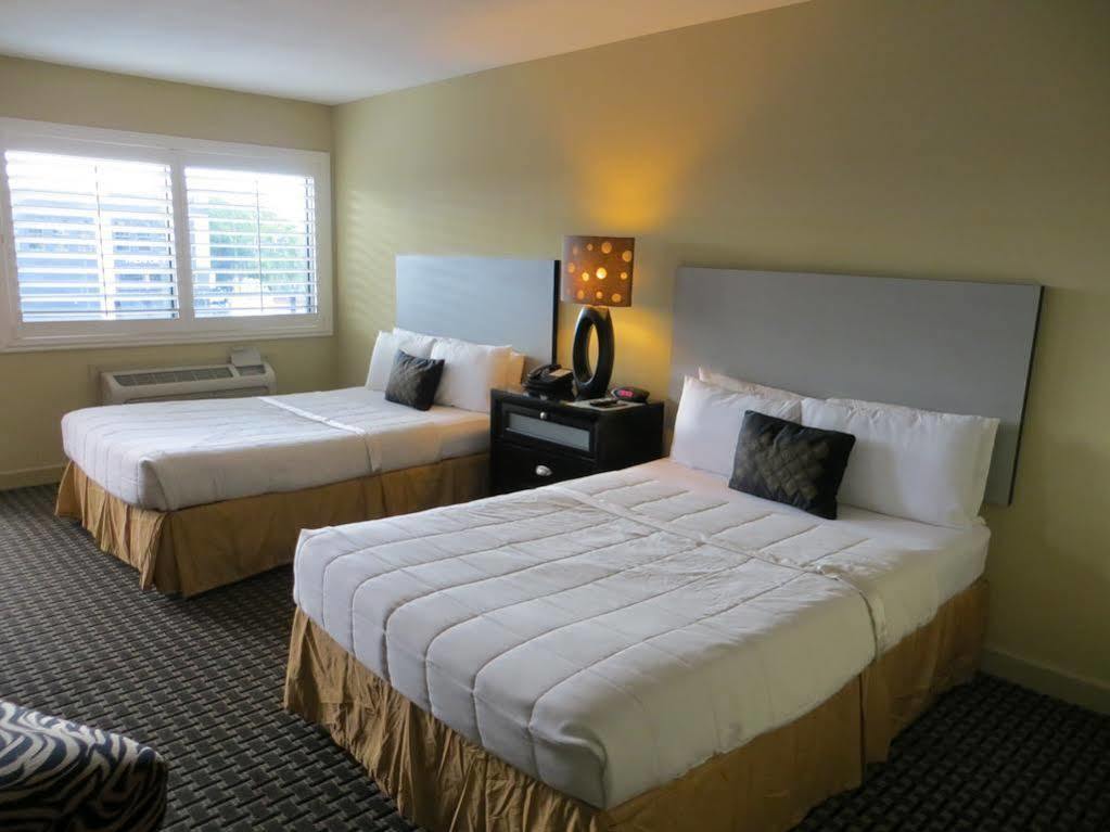 Sole Inn And Suites Пенсакола Екстер'єр фото