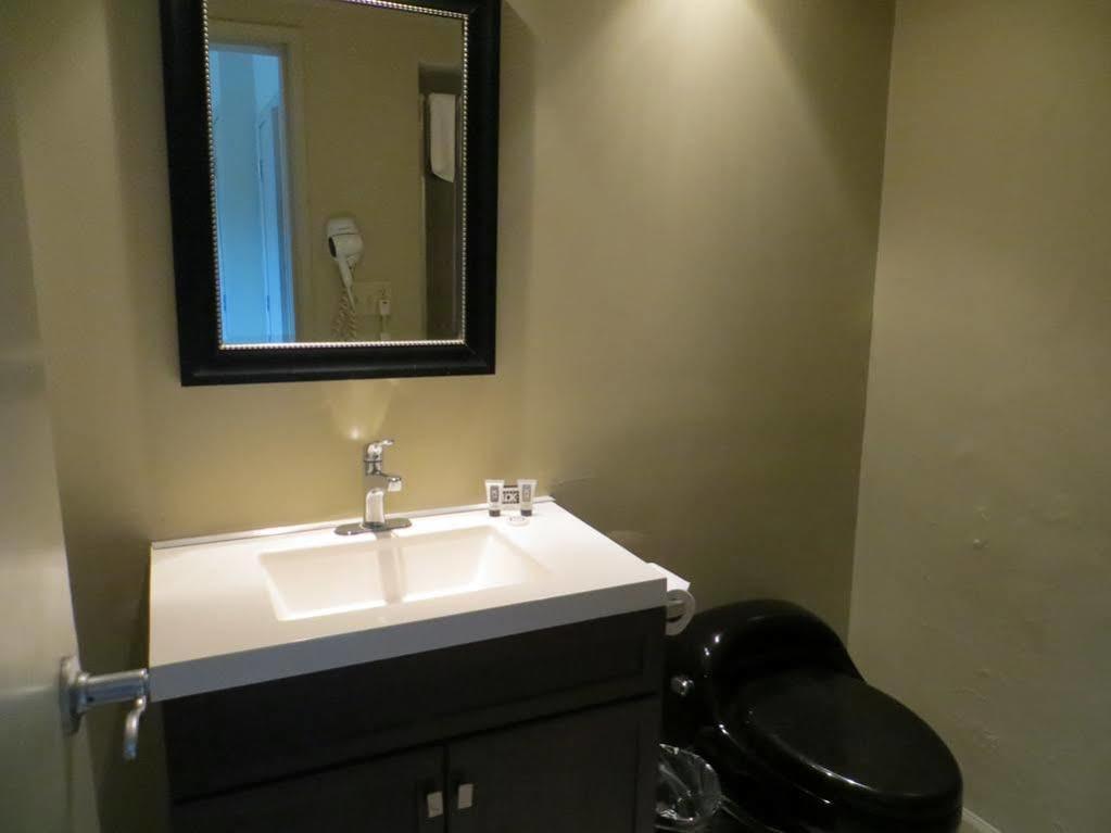 Sole Inn And Suites Пенсакола Екстер'єр фото
